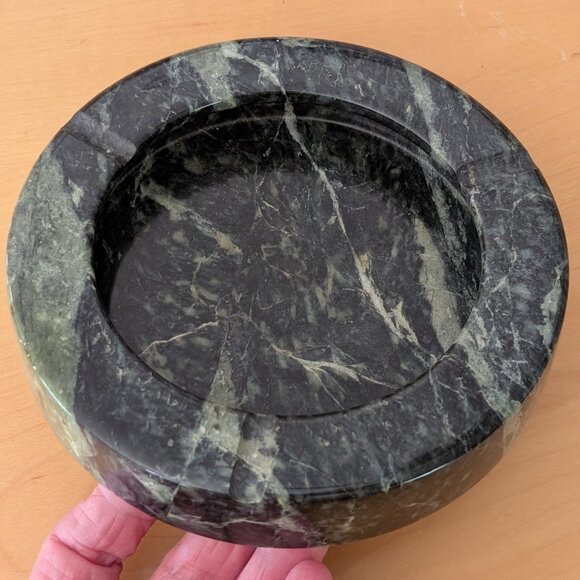 Vintage Mid-Century Green Marble Round Ashtray - Picture 5 of 6
